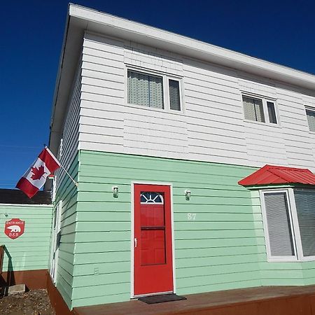Polar Bear Bed And Breakfast Churchill Exterior photo