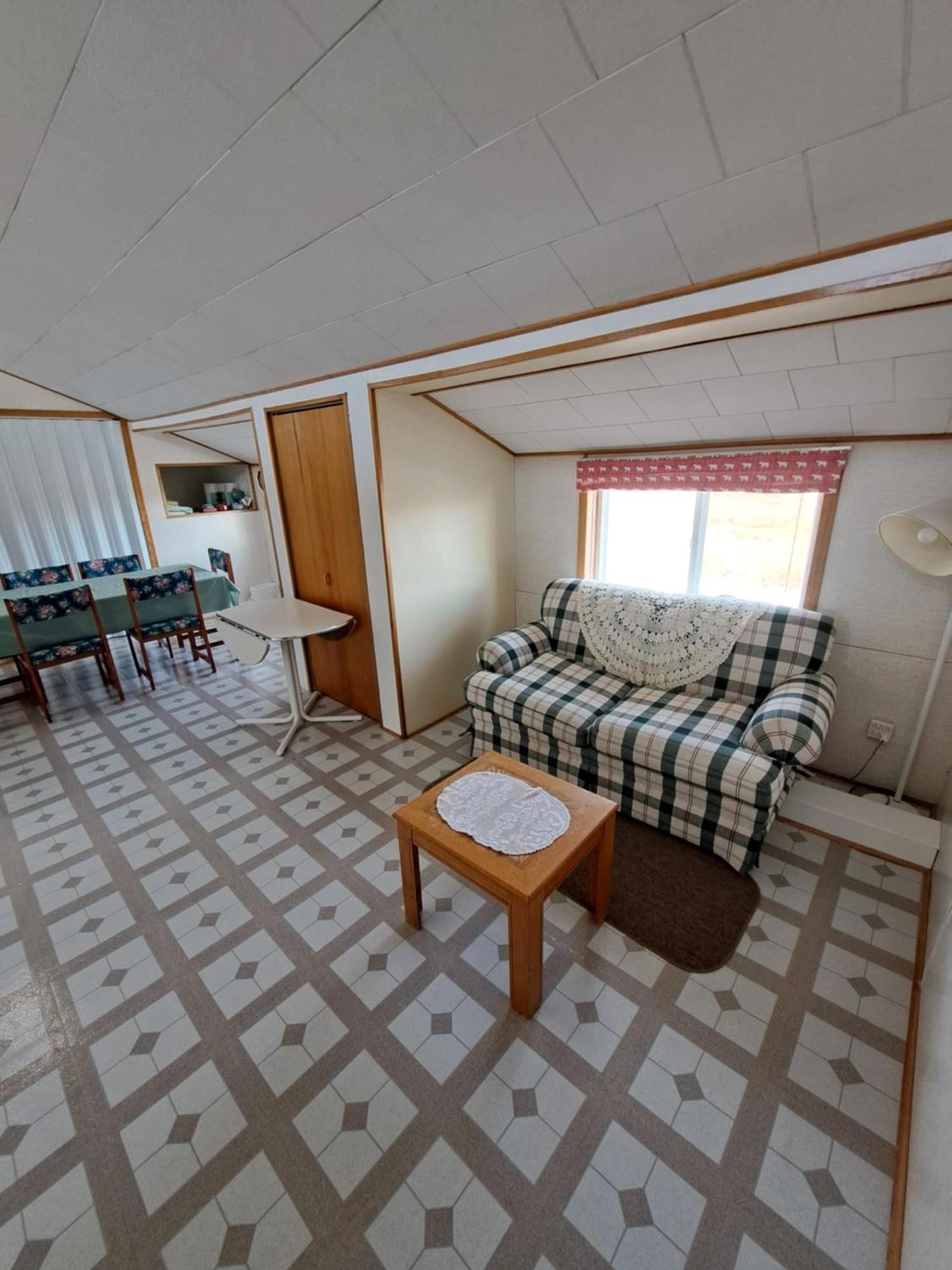 Polar Bear Bed And Breakfast Churchill Exterior photo